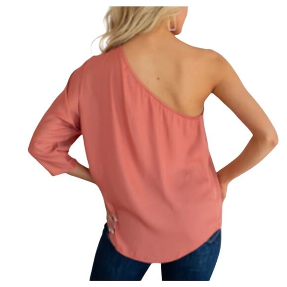 One Shoulder Top Medium - Picture 4 of 5